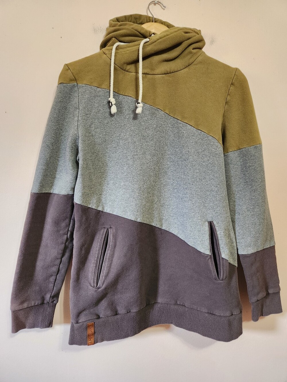 Ampersand Avenue Asymmetrical Colorblock Single Hood Pullover Sweatshirt Large